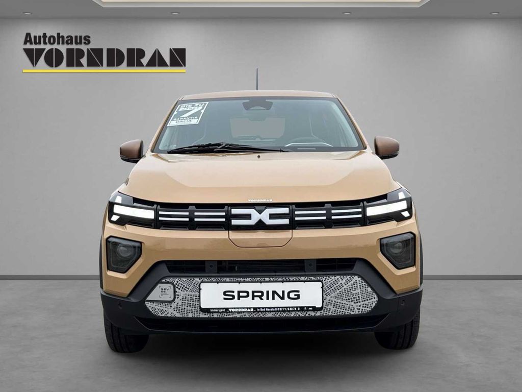 Dacia Spring 2025