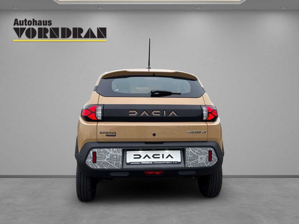 Dacia Spring 2025