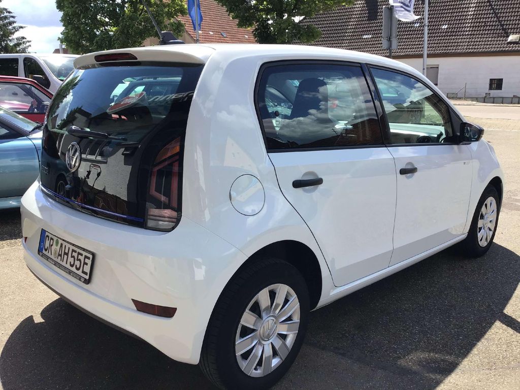 Volkswagen up! 2019