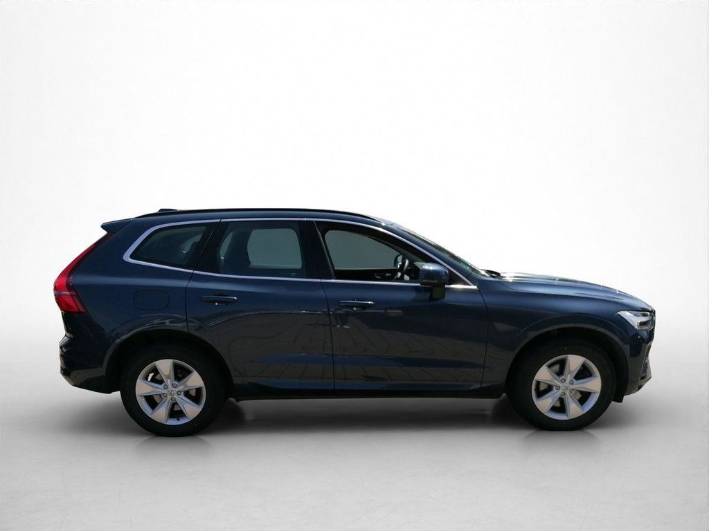 Volvo XC60 2022
