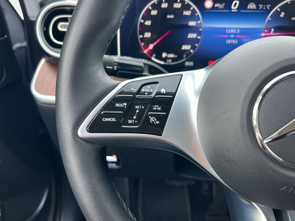 Mercedes-Benz C 300 2023