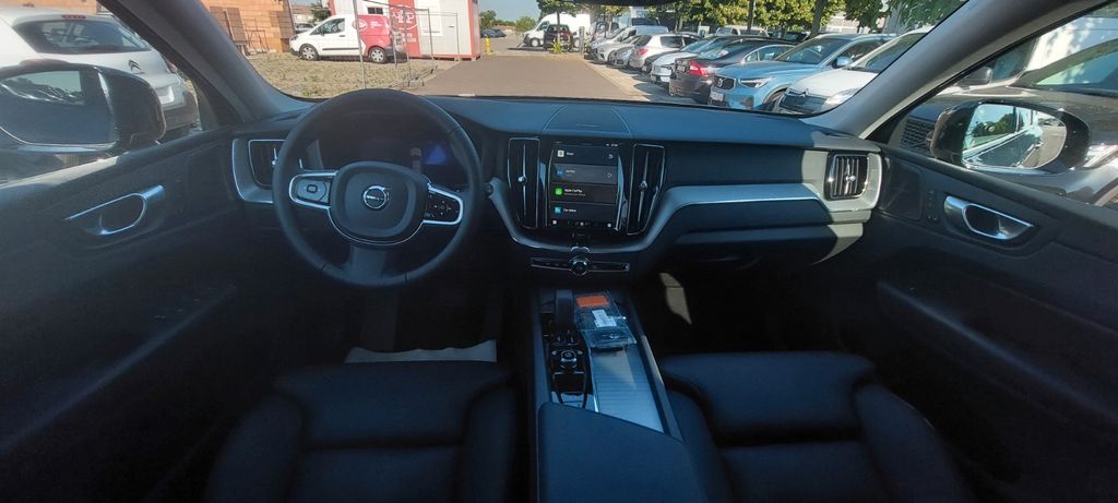 Volvo XC60 2023