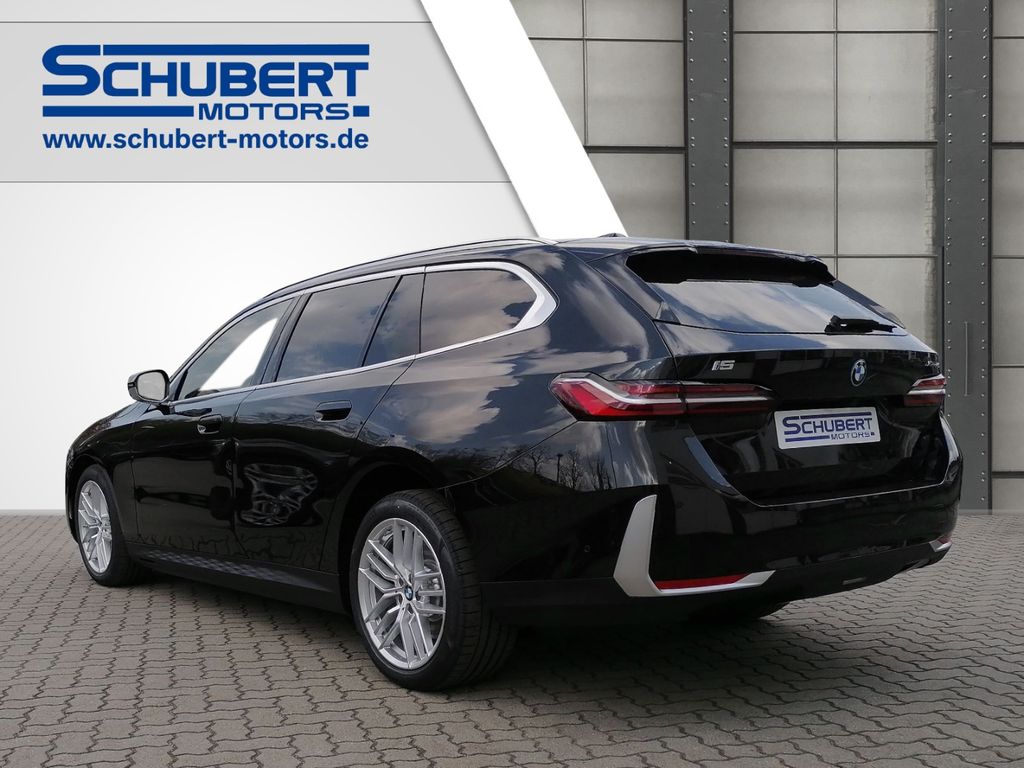 BMW i5 2025