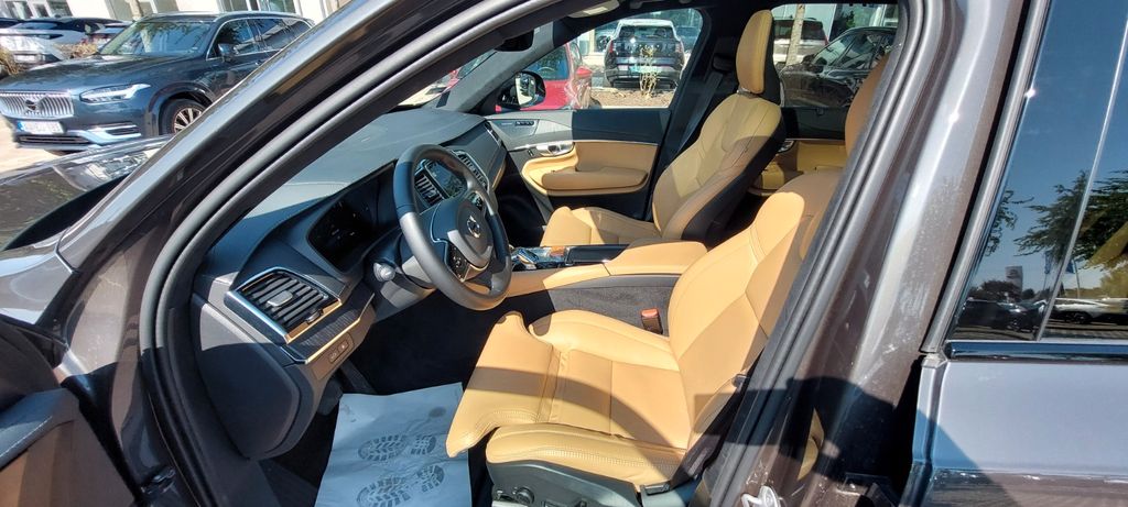 Volvo XC90 2024