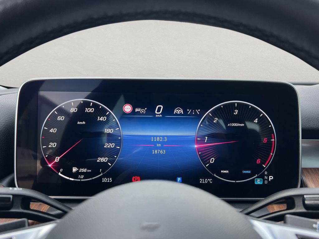 Mercedes-Benz C 300 2023