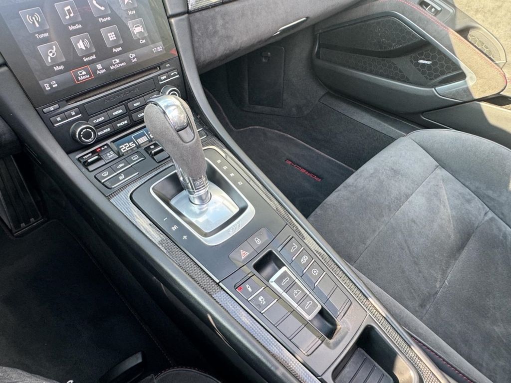 Porsche 911 2018