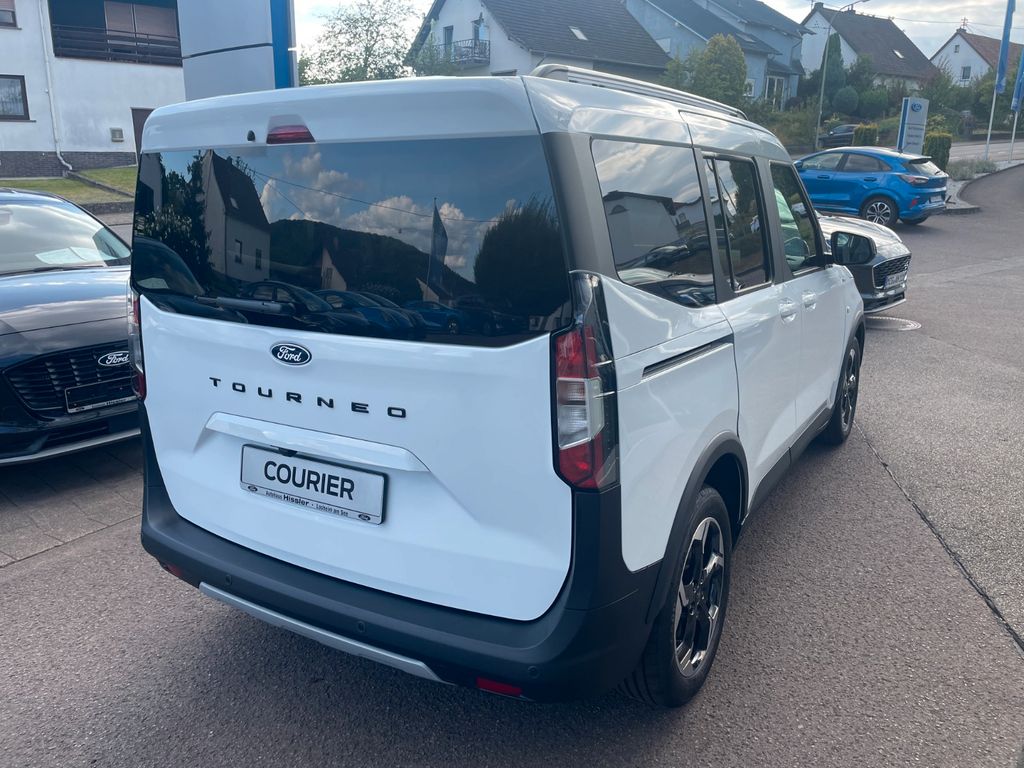 Ford Tourneo Courier