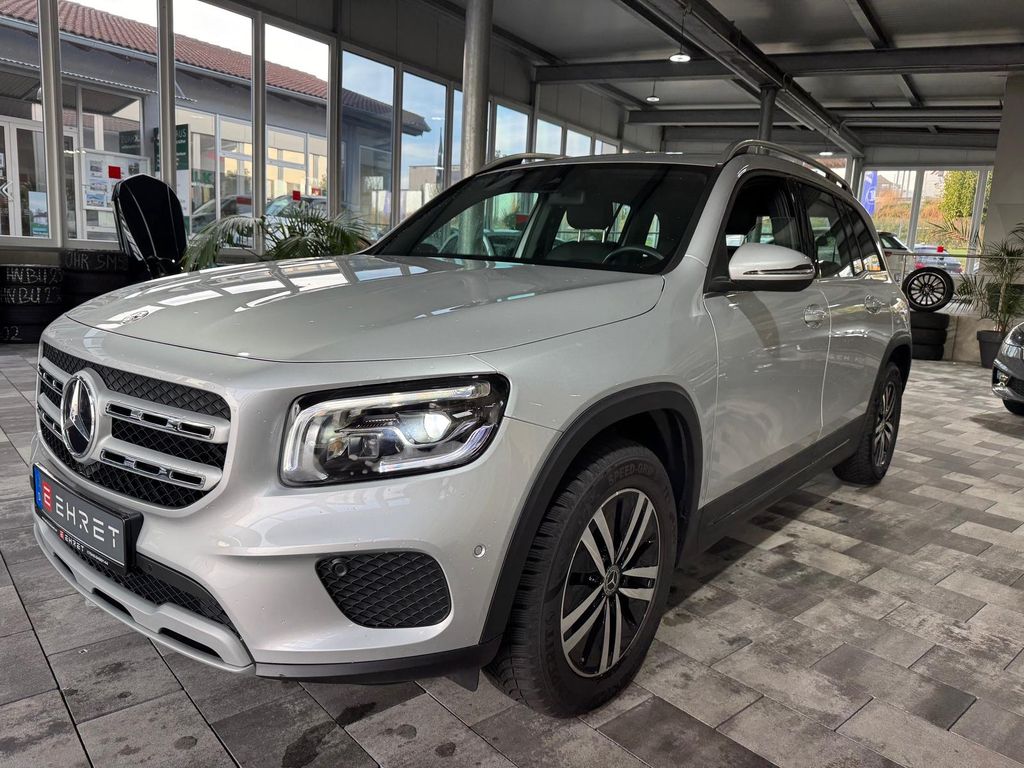 Mercedes-Benz GLB 220 2021
