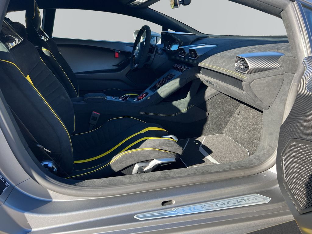 Lamborghini Huracán 2023