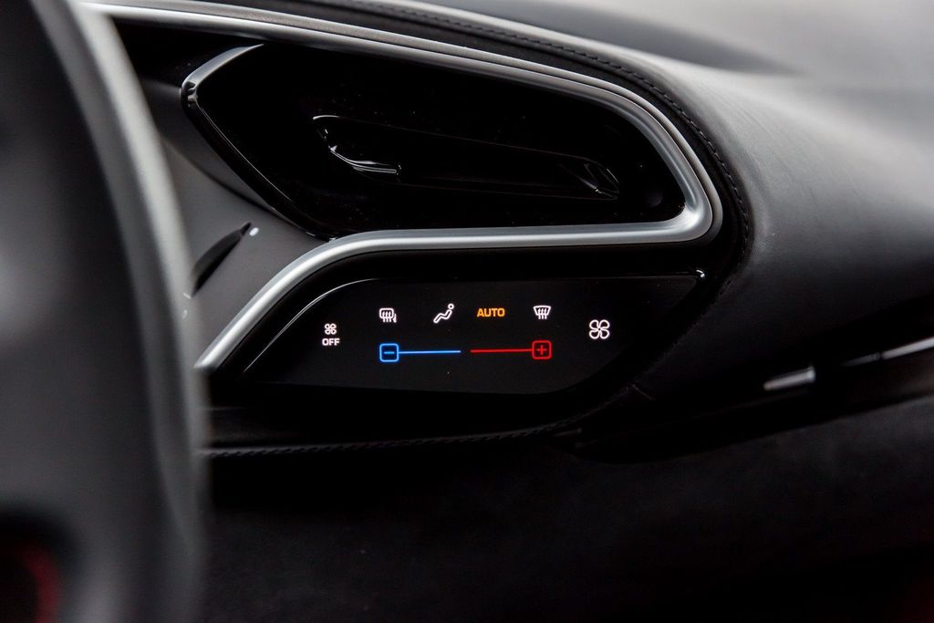 Ferrari 296 GTB 2023