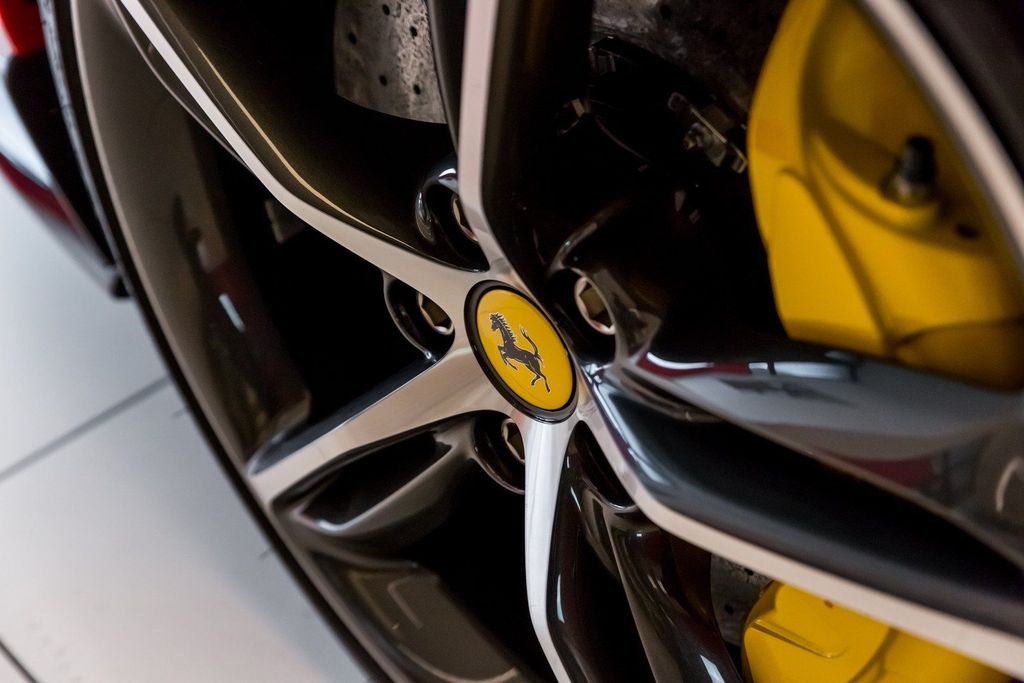 Ferrari 296 GTB 2023