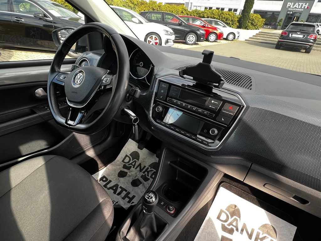 Volkswagen up! 2019
