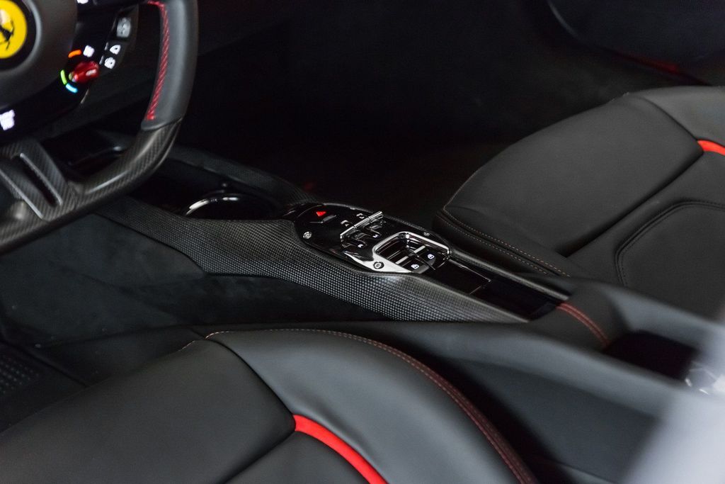 Ferrari 296 GTB 2023