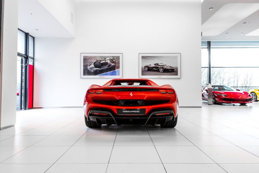 Ferrari 296 GTB 2023