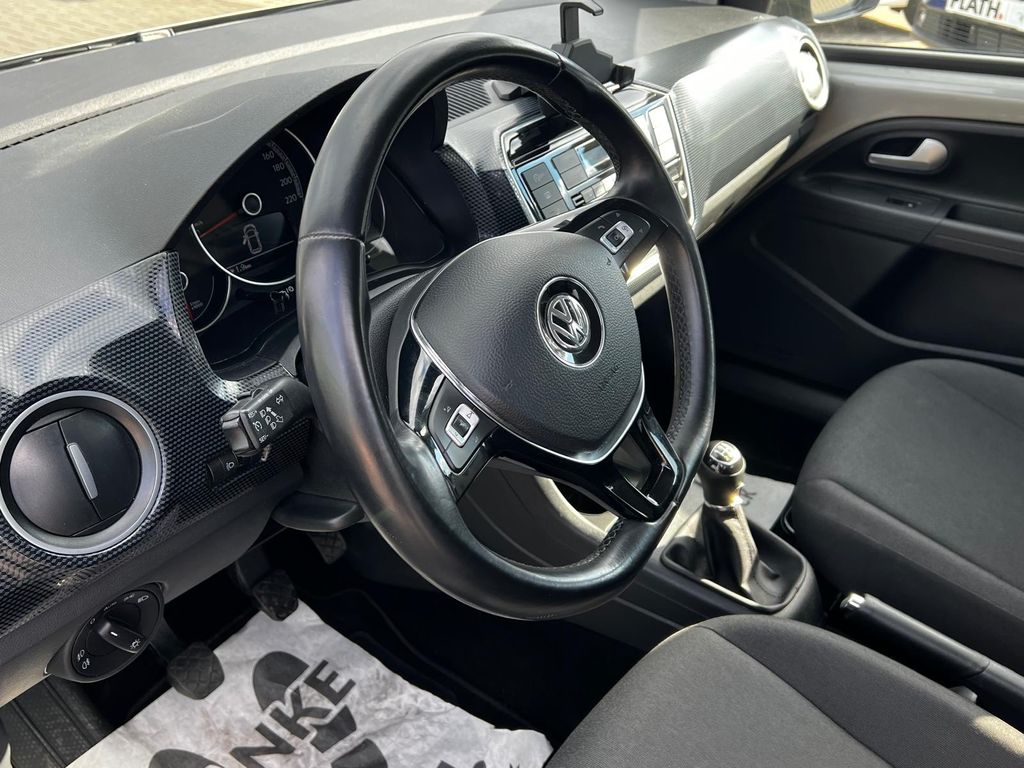 Volkswagen up! 2019