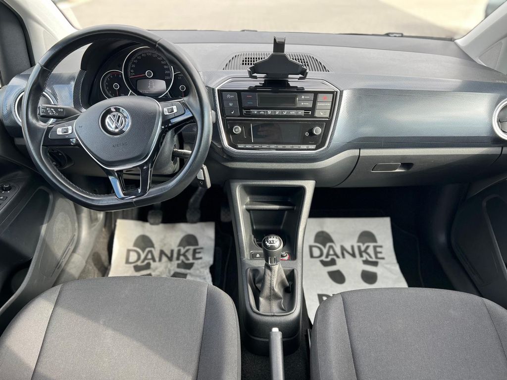 Volkswagen up! 2019