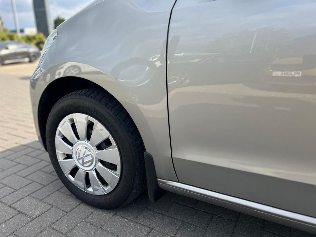 Volkswagen up! 2019