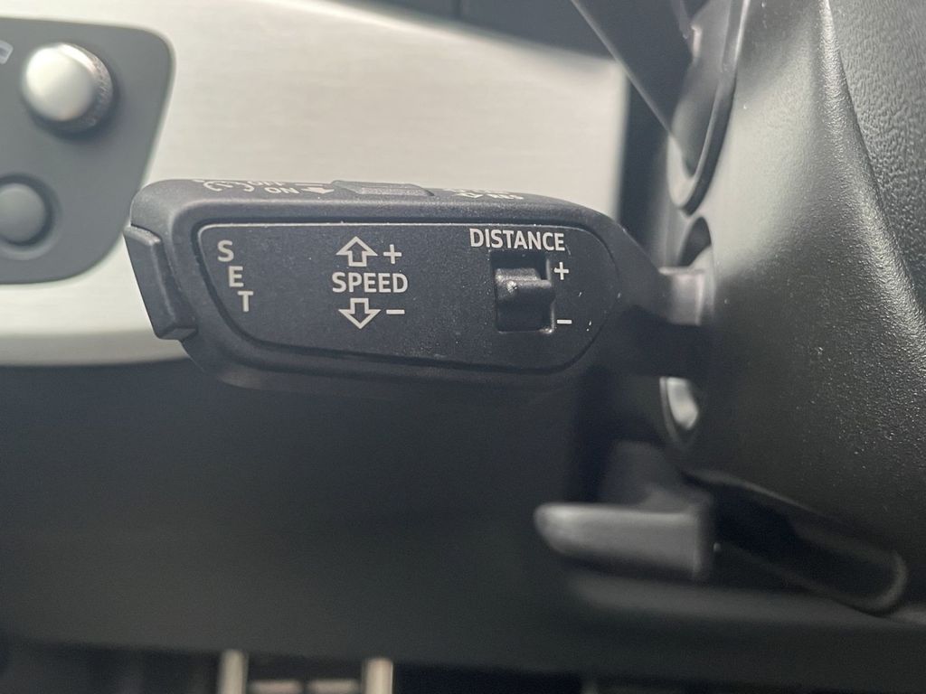 Audi A4 2023