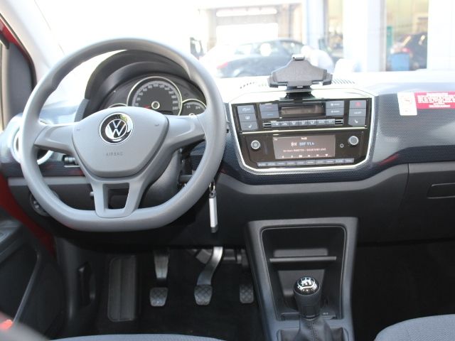 Volkswagen up! 2023