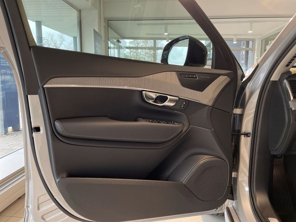 Volvo XC90 2024
