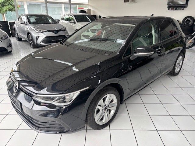 Volkswagen Golf 2021