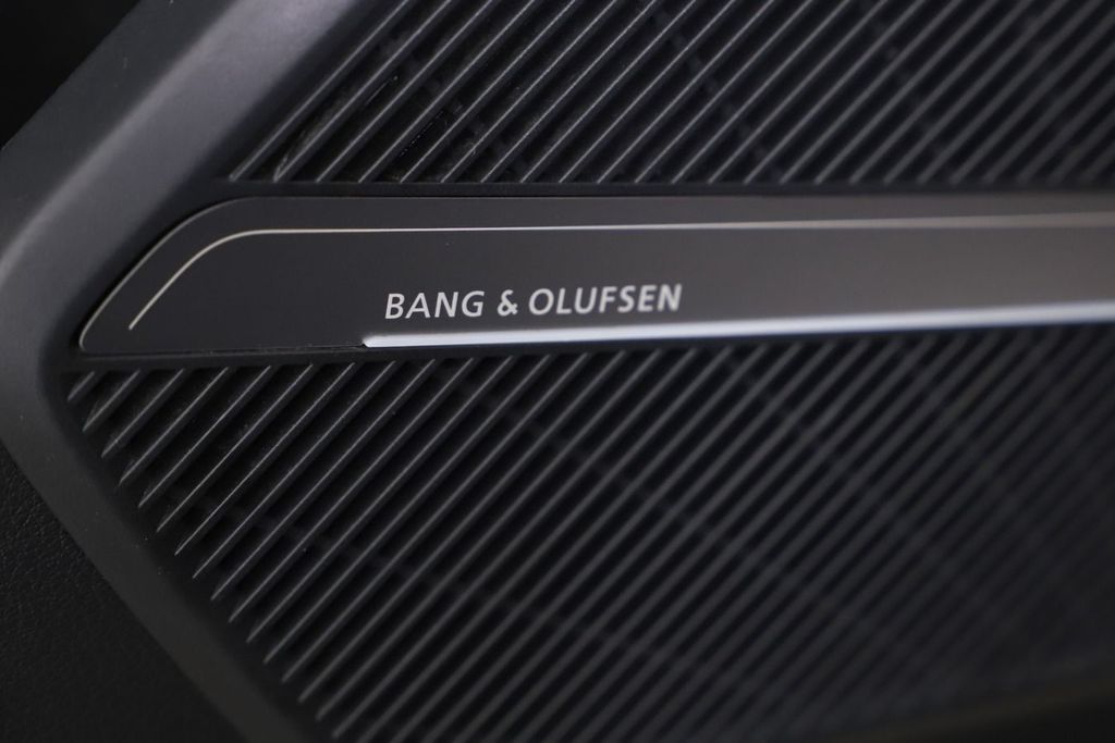 Audi SQ5 2022