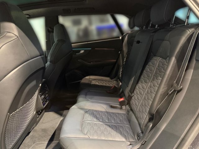 Audi RSQ8 2024