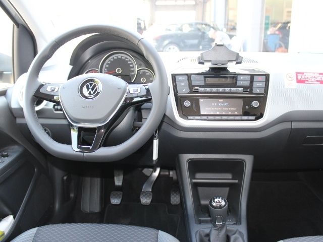 Volkswagen up! 2023