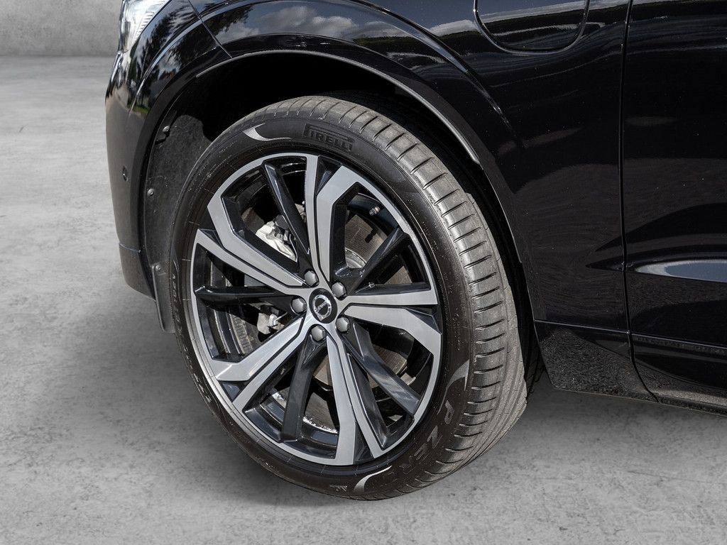 Volvo XC60 2025