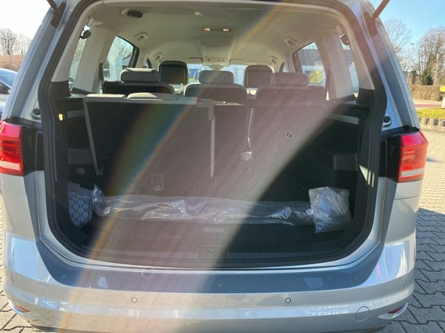 Volkswagen Touran 2024