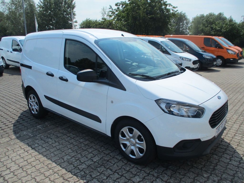 Ford Transit Courier 2023