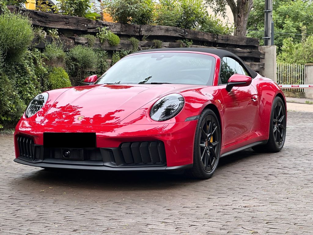 Porsche 911 2025