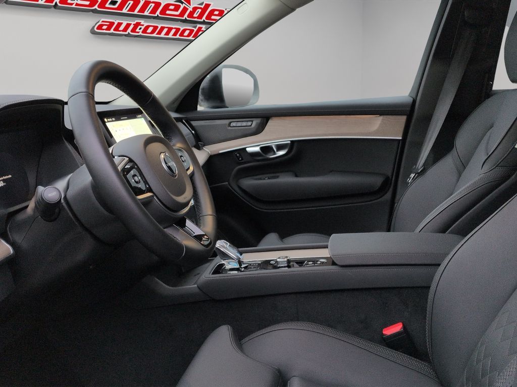 Volvo XC90 2024