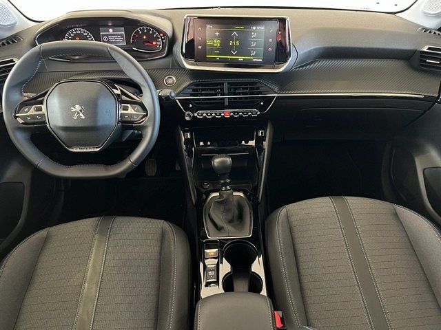 Peugeot 208 2022