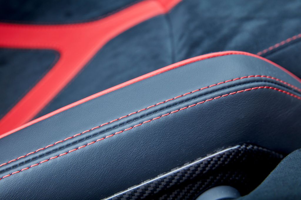 Lamborghini Aventador 2015