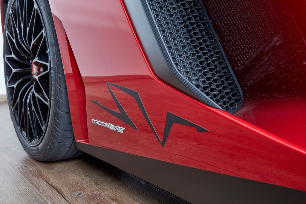 Lamborghini Aventador 2015