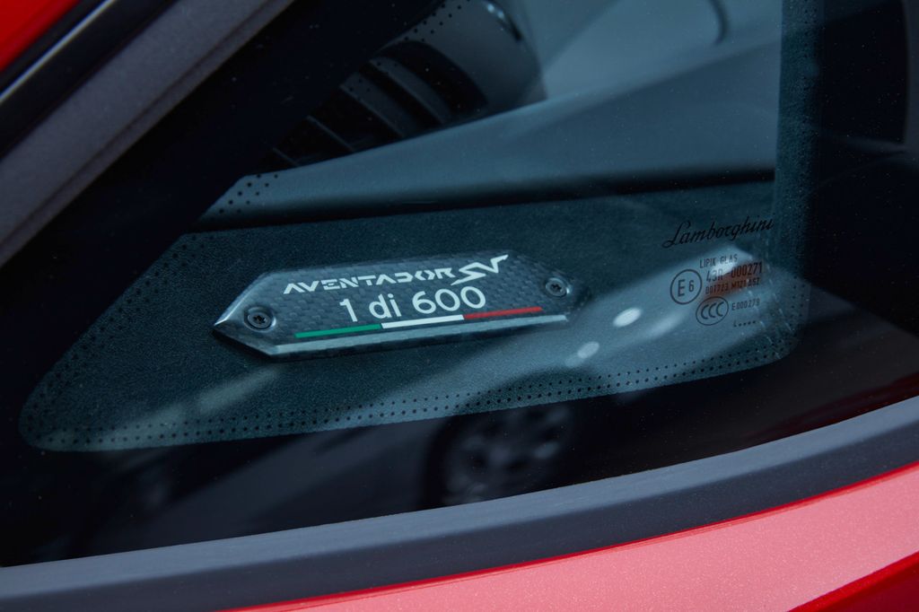 Lamborghini Aventador 2015