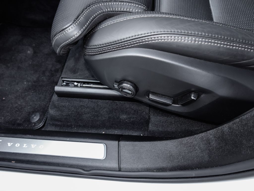 Volvo XC90 2023