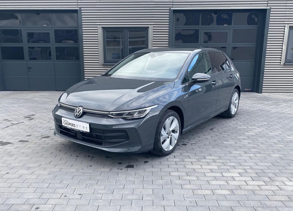 Volkswagen Golf 2025
