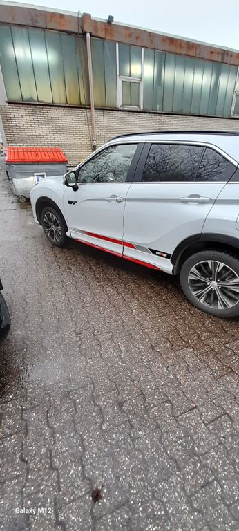 Mitsubishi Eclipse Cross 2024