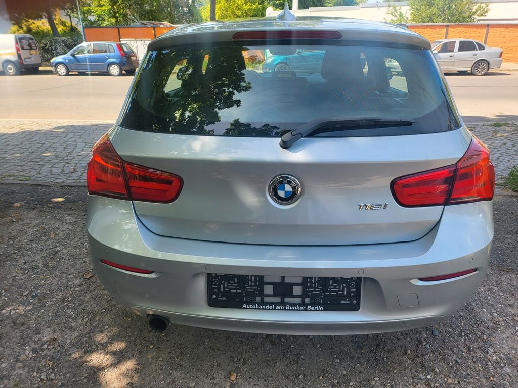 BMW 118 2016