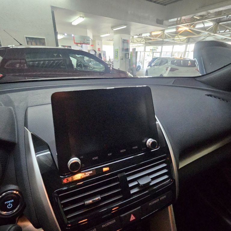 Mitsubishi Eclipse Cross 2024