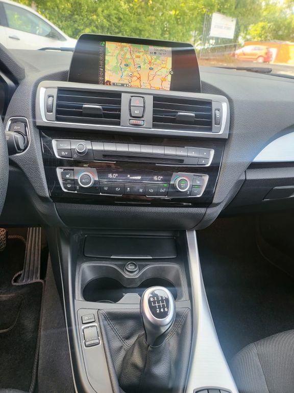 BMW 118 2016