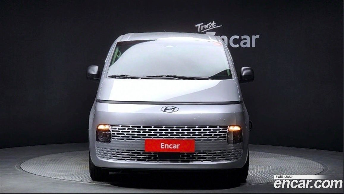 Hyundai Staria 2022