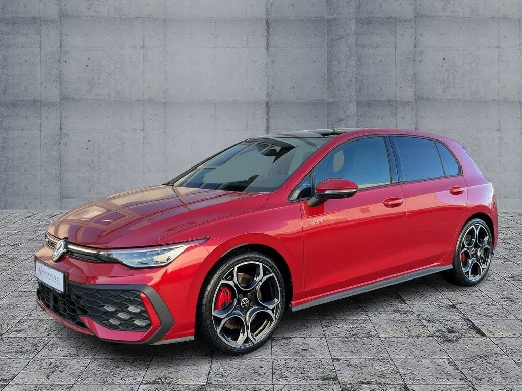 Volkswagen Golf 2025