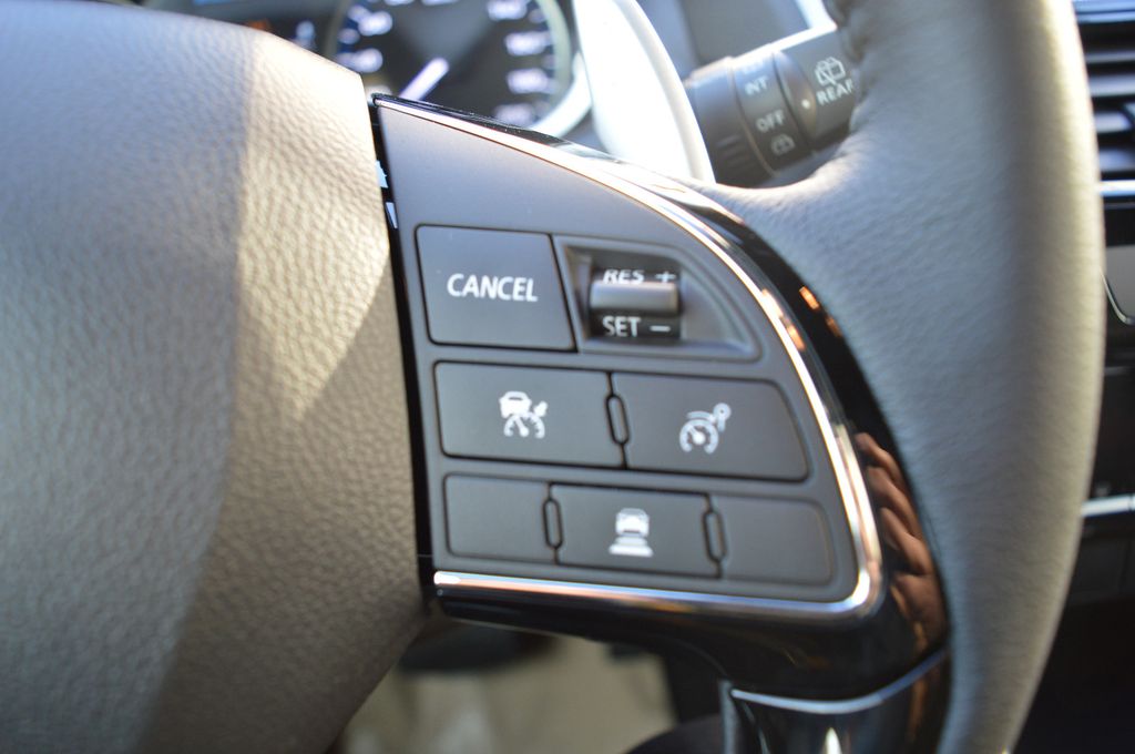 Mitsubishi Eclipse Cross 2024