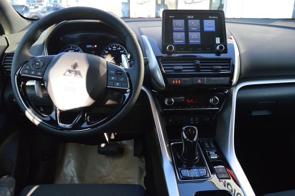 Mitsubishi Eclipse Cross 2024