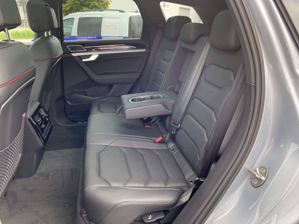 Volkswagen Touareg 2025