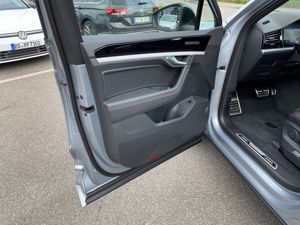 Volkswagen Touareg 2025