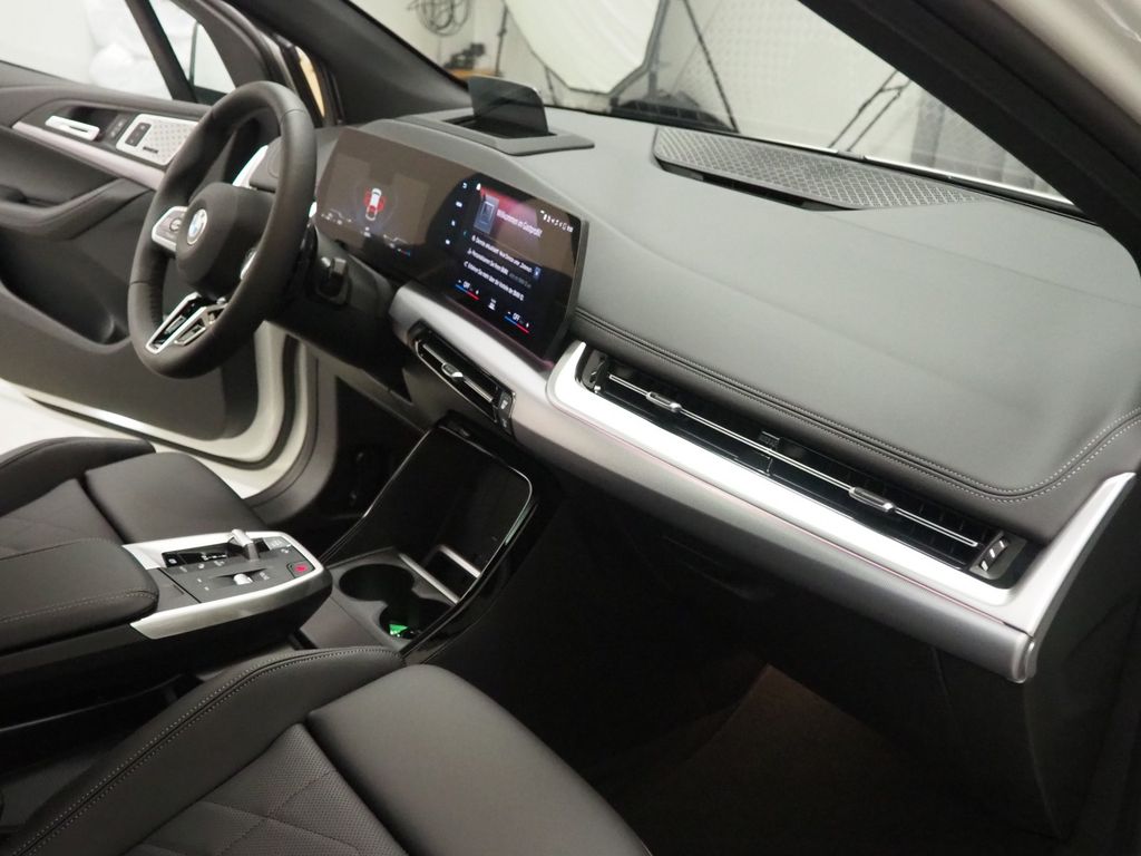 BMW 223 Active Tourer 2023